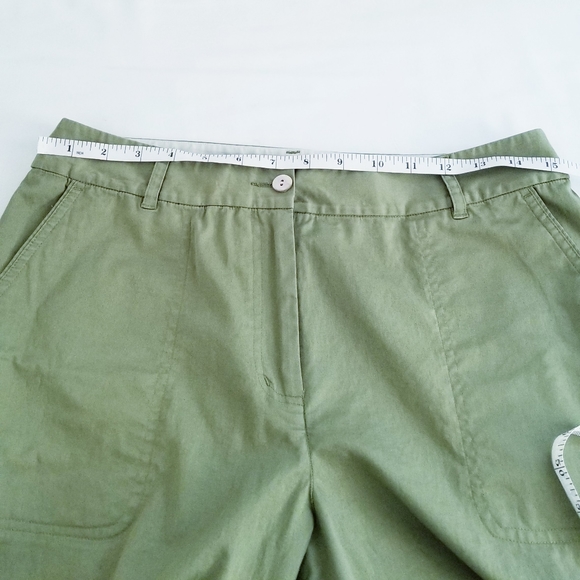 Tommy Bahama Stretch Olive Green Pants - Picture 13 of 16